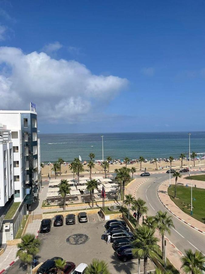 Luxueux Appartement Avec Vue Sur Mer A Martil Luaran gambar